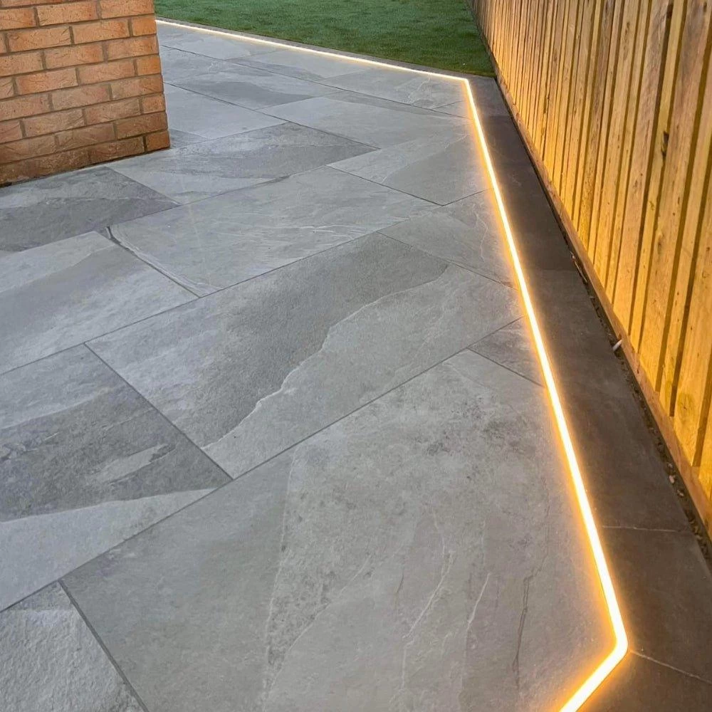 ATOM LED Outdoor RGB Flexible Lights For Patio & Driveway 48V IP68 30m 7 ATOM LED Outdoor RGB Flexible Lights For Patio & Driveway 48V IP68 30m - Image 5