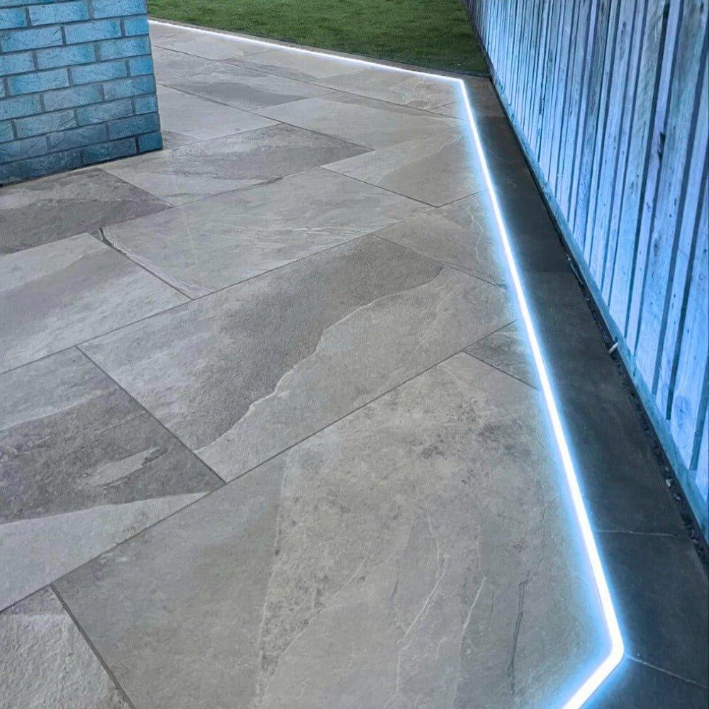 ATOM LED Outdoor RGB Flexible Lights For Patio & Driveway 48V IP68 30m 6 ATOM LED Outdoor RGB Flexible Lights For Patio & Driveway 48V IP68 30m - Image 4